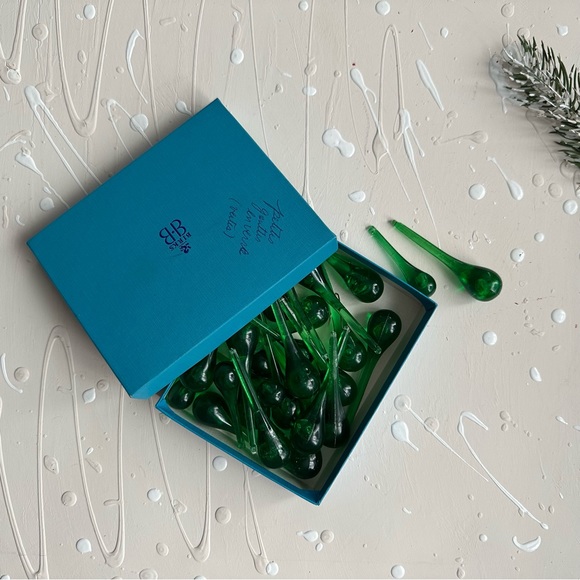 RARE Vintage Christmas Plastic Green Icicles - Picture 16 of 16